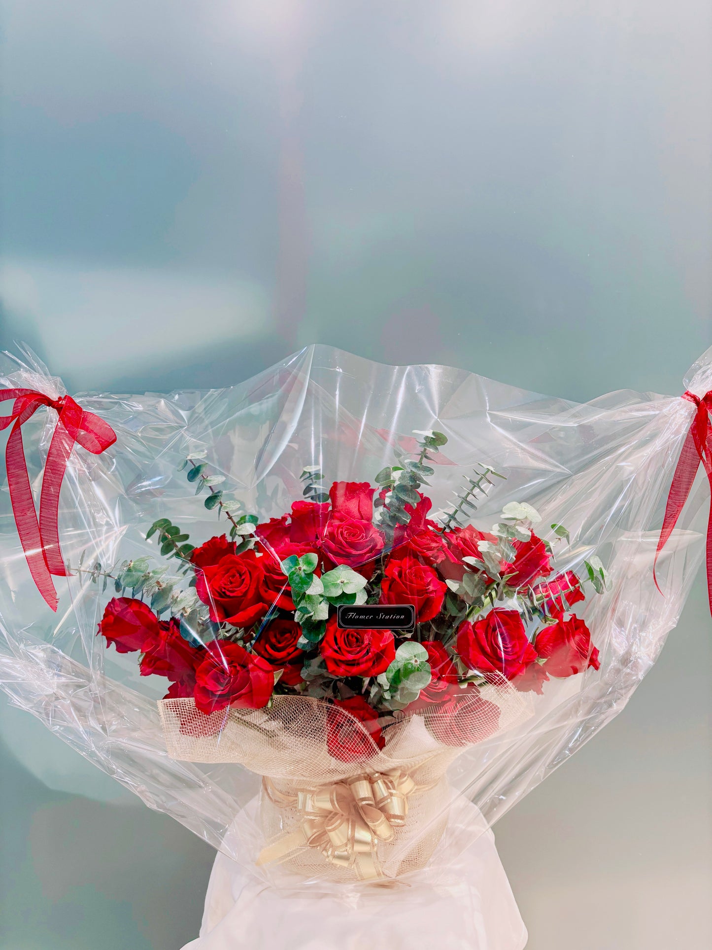 Classic Rose Basket (36 Roses)