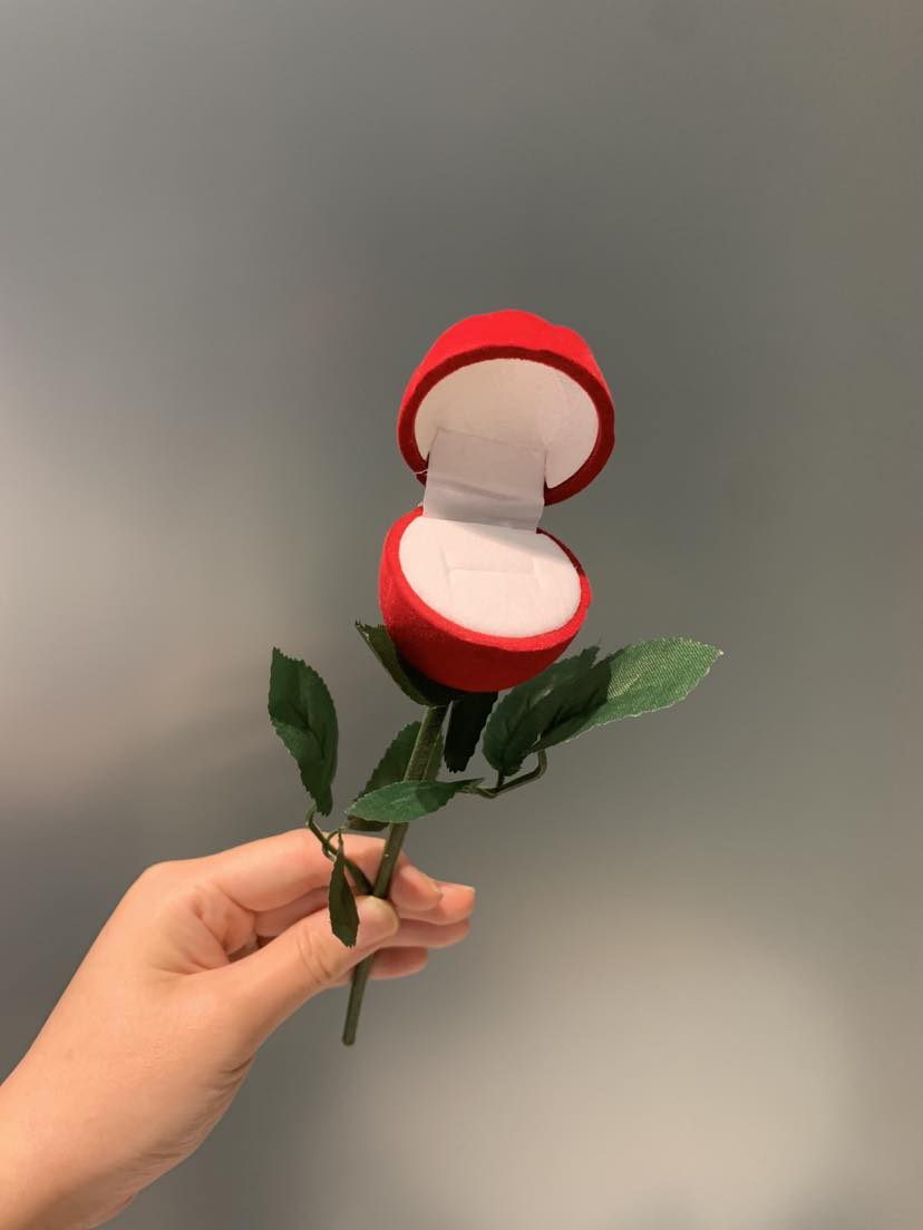 Rose Ring Case