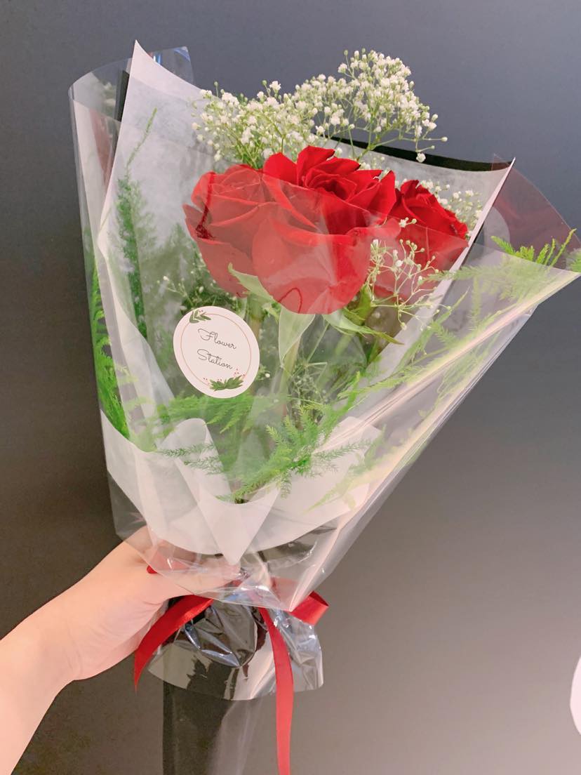 Simple Rose Bouquet