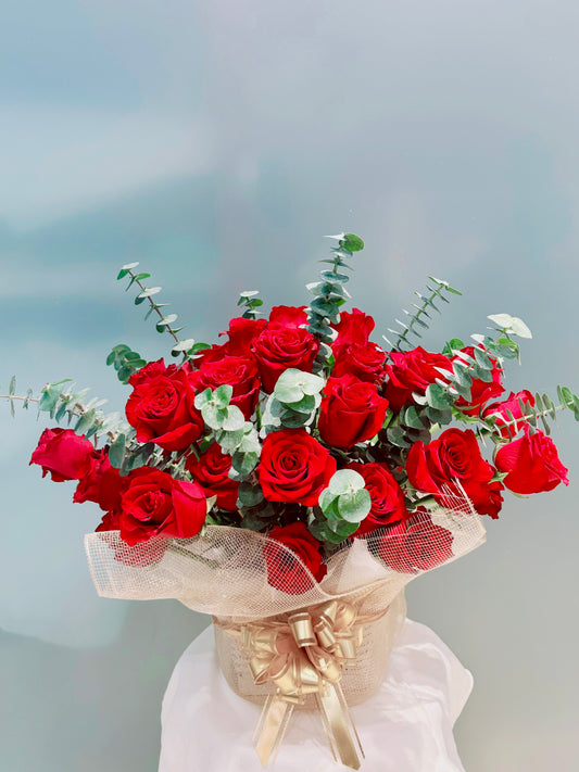 Classic Rose Basket (36 Roses)