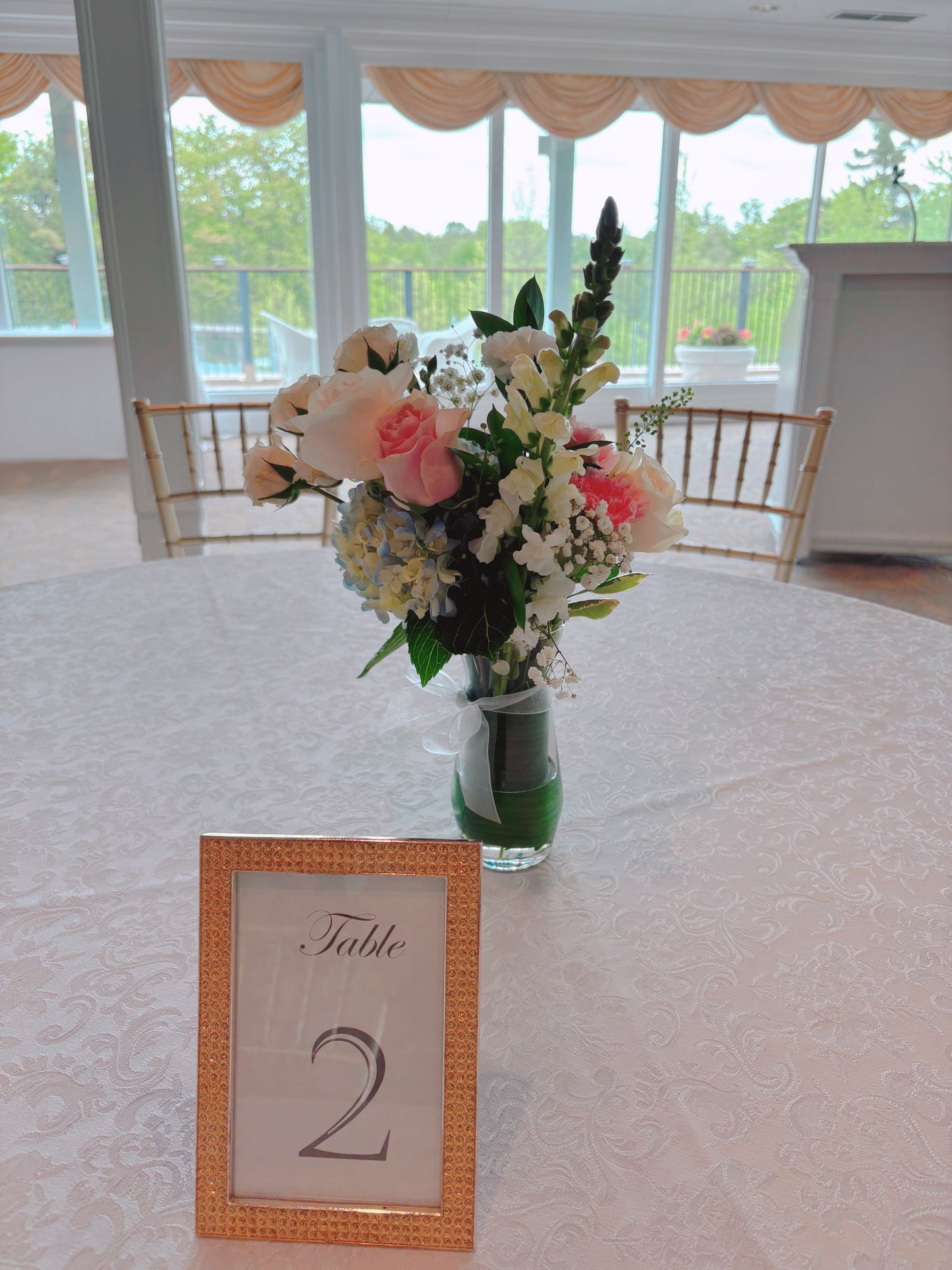 On Point Centerpieces