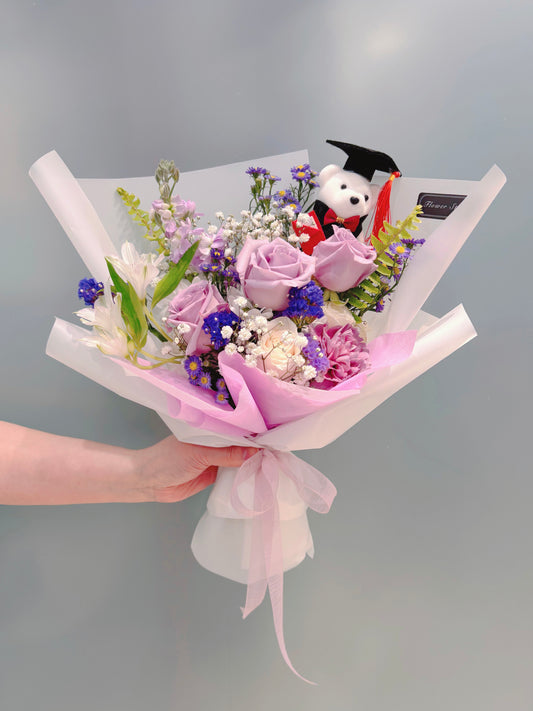 Classic Graduation Bouquet
