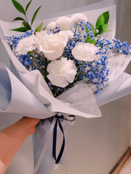 Feel that Blue Bouquet